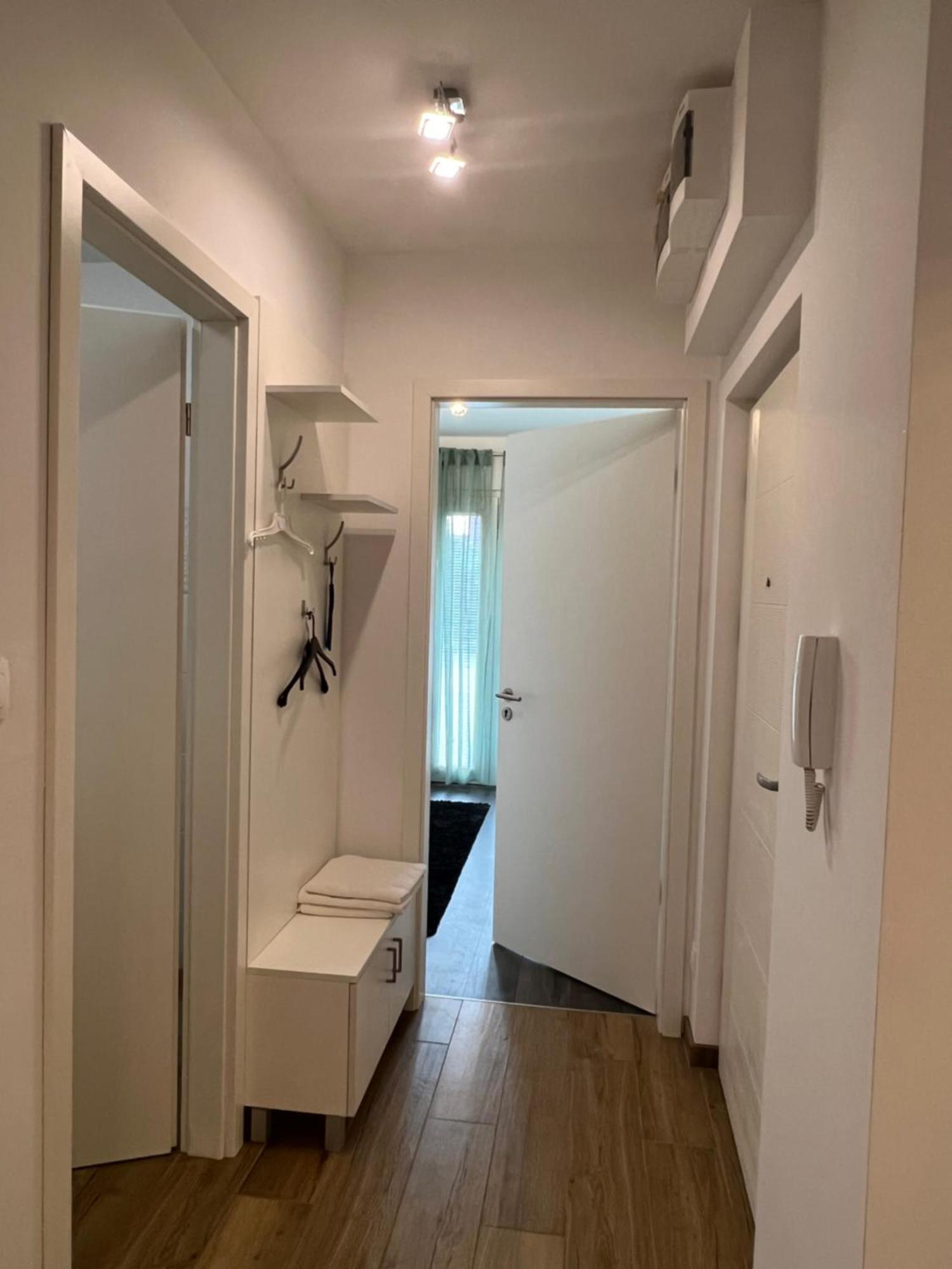 Modern Apartman Szeged Luaran gambar